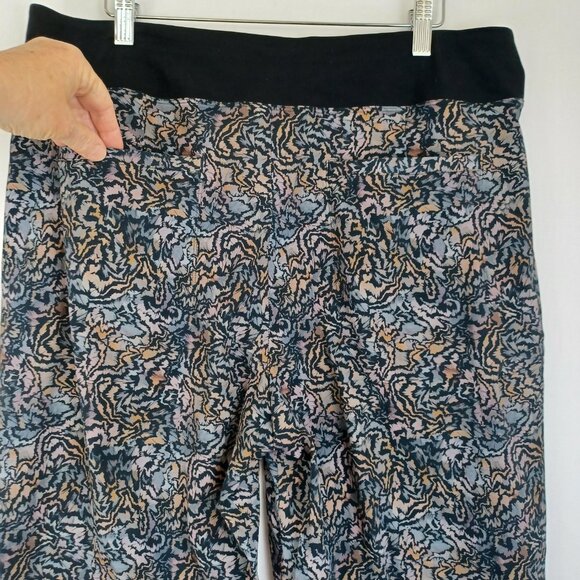 Athleta Pants Trekkie North Gray Black Abstract Kinetic Print Zip‎ Jogger 14 - Picture 9 of 12